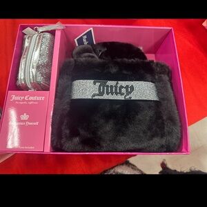 Juicy Couture Gift Set with silver pouch✨
